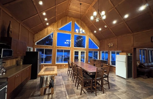 Nairn Centre Cottage | Spacious Lake Panache Island Retreat. Large Private Dock, Sauna & Amazing Views