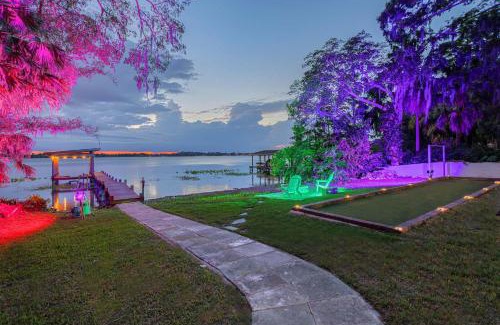 Southwest Orlando House | Spacious Lakefront House with Pool, Hottub, & Boating