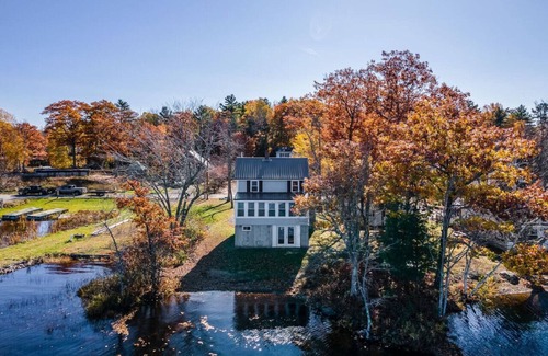 Orono House | Spacious Lakeside Retreat: 4-Bedroom Game Room