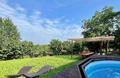 Somano Villa | Spacious Langhe Vacation Family House With Large Garden