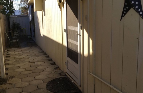 Medford Apartment | Spacious, light and clean, quiet neighborhood close to amenities