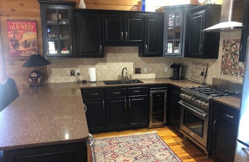 Oxford Cabin | Spacious Lodge close to Ole Miss, Oxford, MS