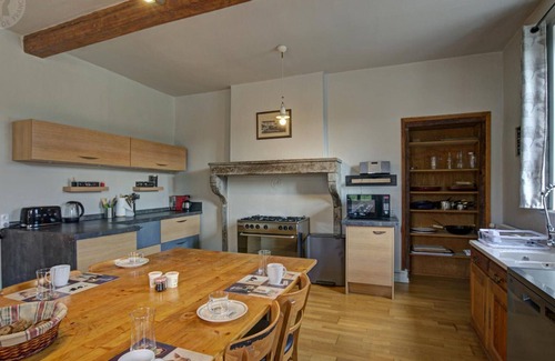 Mornand-en-Forez Cottage | Spacious lodging with pool, pet-friendly, Wi-Fi, and private parking