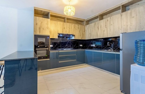 Kilimani Apartment | Spacious Loft in Lavington With Pool + Gym & Playground