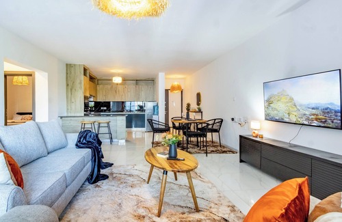 Kilimani Apartment | Spacious Loft in Lavington With Pool + Gym & Playground