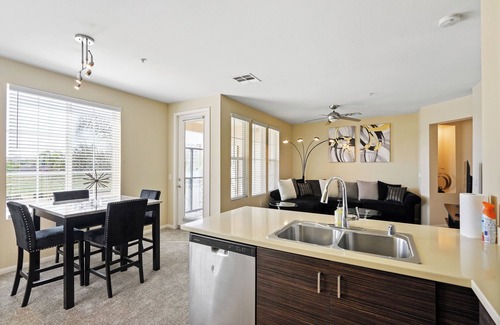 Garden Grove Apartment | Spacious & Lovely 2BD/2BA! 5Mins to Disney! Angel Stadium! The Outlets! Etc.