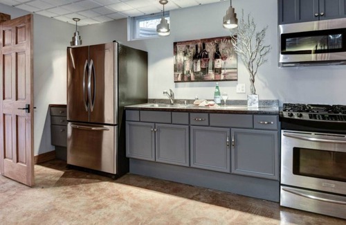 Galesville House | Spacious Luxury 6 BR Home, Sleeps 16, Private Pool, In Nature, Convenient to DC