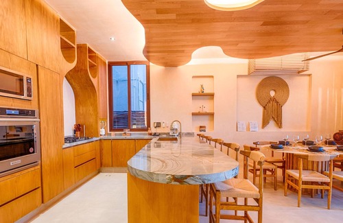 Akumal Villa | Spacious luxury in this 7 bedroom villa, 2 pools and so much more!