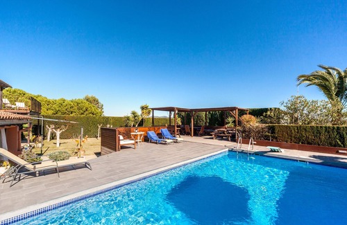 Felanitx Villa | Spacious Mallorcan Villa "Es Rafal Nostro 11" with Pool