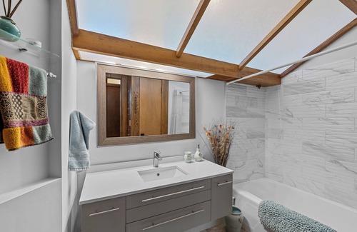 Brookfield House | Spacious MCM home blends elegance w/retro charm. Includes pool, steam and sauna