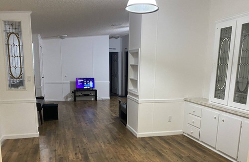 Taylor Creek House | Spacious Mobile Home