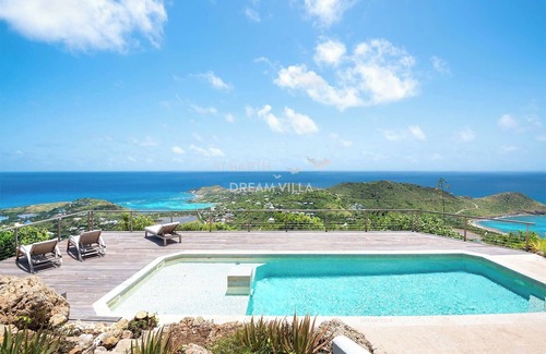 Corossol Villa | Spacious modern villa with panoramic views