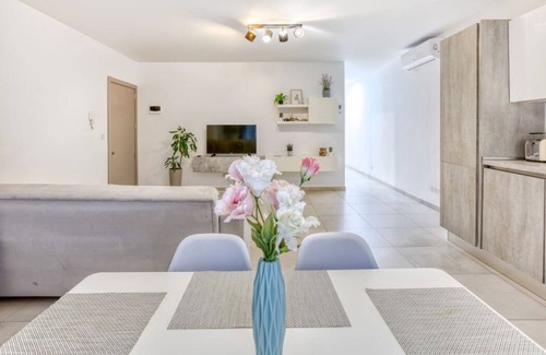 Msida Apartment | Spacious & Modern 2BR Apt in Central Msida