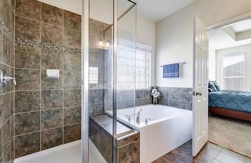 Round Rock House | Spacious Modern 4BR/3.5BA Retreat w/Home Office & Quick Austin Access