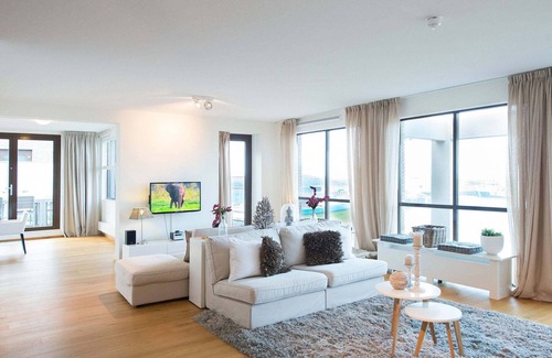Vissershaven Apartment | Spacious modern apartment in Scheveningen