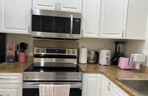 Santa Clara Apartment | Spacious Modern Apt w/amenities