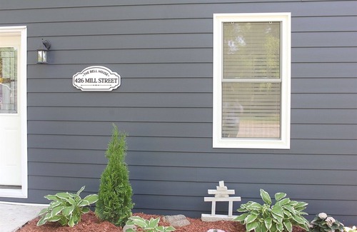 Port Elgin House | Spacious, modern home - 5 minute walk to Port Elgin beach & restaurants.