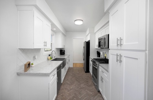North Tustin House | Spacious Modern Home Minutes to Disneyland