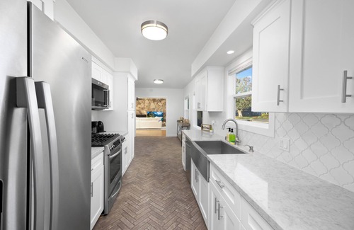 North Tustin House | Spacious Modern Home Minutes to Disneyland