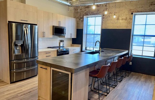Dubuque Apartment | Spacious + modern loft with 3 bedrooms & game room