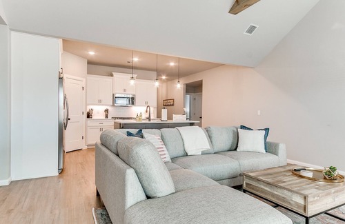 Broken Arrow House | Spacious New Construction in Gated Community!