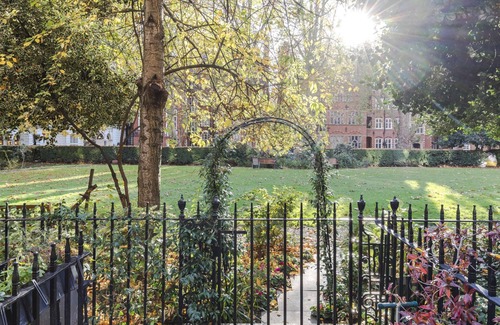 Courtfield Apartment | Spacious & newly refurbished mansionette with all the comfort you need