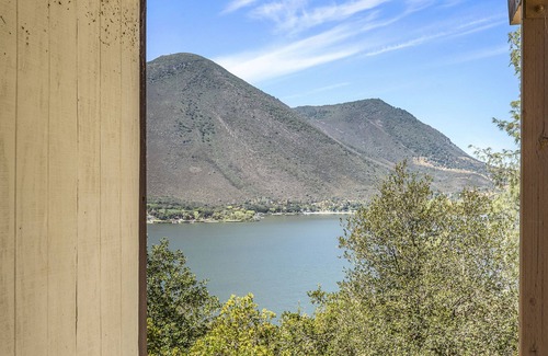 Clear Lake House | Spacious, Newly Remodeled Home with great Views with EV Charger
