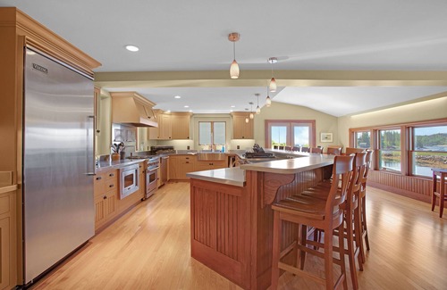 Port Clyde House | Spacious, Newly Remodeled House With Chef Kitchen On The Ocean