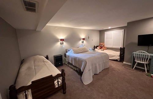 Niwot House | Spacious Niwot Home Minutes to Beautiful Boulder Colorado