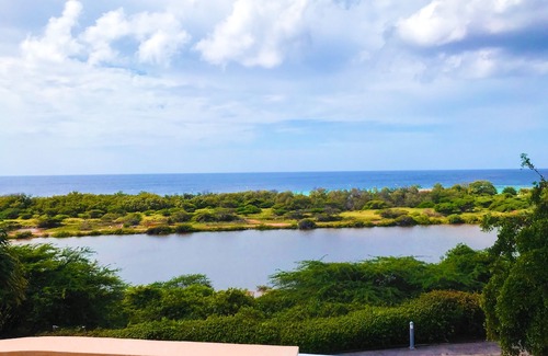 Piscadera Apartment | Spacious ocean view apartment at Royal Palm resort