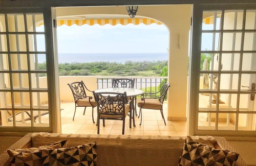 Piscadera Apartment | Spacious ocean view apartment at Royal Palm resort