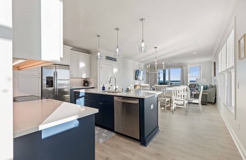 Carolina Beach House | Spacious oceanfront 7-bedroom house, almost new, made up of two full units
