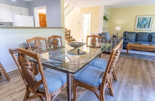 Shipyard Plantation Apartment | Spacious, Open Floor 2 Bedroom Townhome