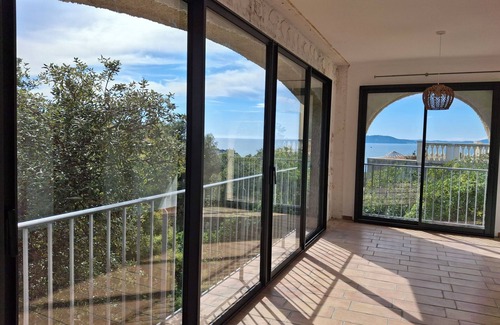 Le Pradet House | Spacious panoramic house with calm sea view in Le Pradet, 4 minutes walk from the beach