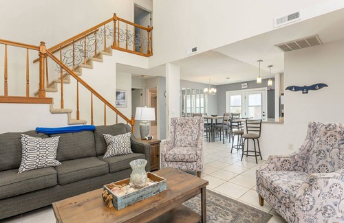 Ocean Grove House | Spacious Patio Home with shared pool + FREE DAILY ACTIVITIES!!!