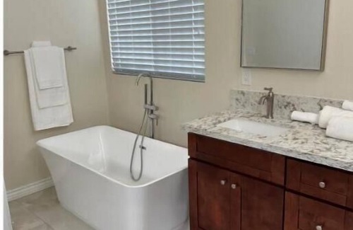 Moreno Valley House | Spacious Pet Friendly Moreno Valley Home
