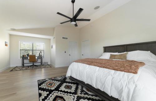 Arrowhead Ranch House | Spacious Pet Friendly 5br with Pool In Glendale