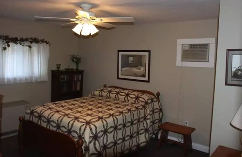 Bronston Cabin | Spacious Place with Lake View