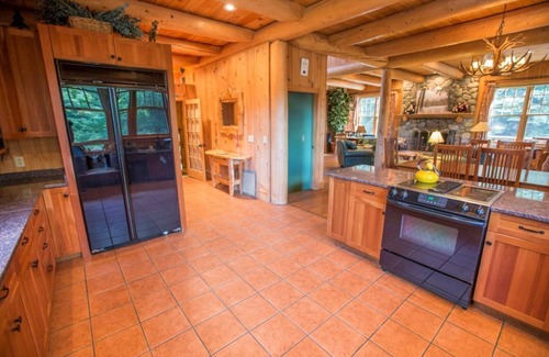 Carrabassett Valley House | Spacious private home with private hot tub