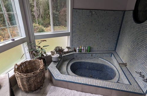 Cazadero Other | Spacious, Private 3+ bedroom farmhouse near Salt Point State Park: 31+day rental