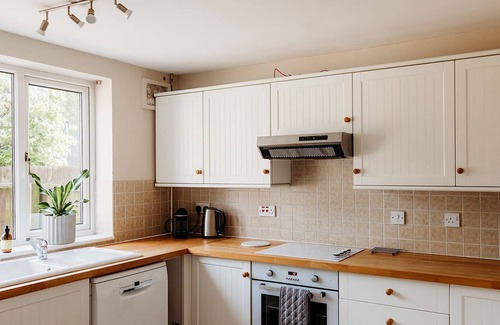 Cambridge House | Spacious Private Countryside House