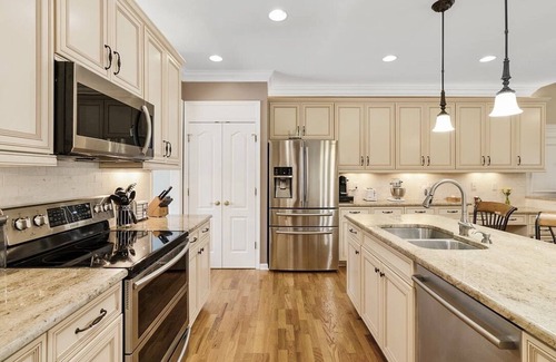 Northwest Raleigh House | Spacious & Private Getaway Near Downtown Raleigh!