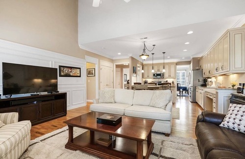 Northwest Raleigh House | Spacious & Private Getaway Near Downtown Raleigh!