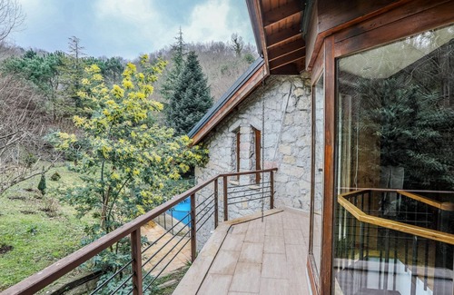 Sariyer Villa | Spacious Private Villa with Pool in Sile