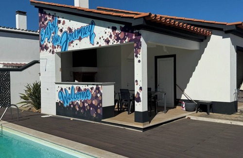 Salvaterra de Magos Villa | Spacious quiet charming villa with private pool and close to Lisbon