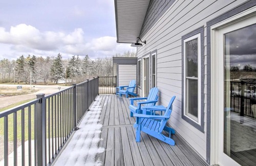 Pipe House | Spacious Recently Built Home Less Than 1 Mi to Lake!