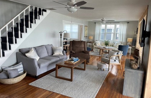 Crystal House | Spacious, remodeled, family friendly lakefront home.