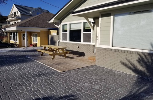 Lower Grand Lagoon House | Spacious Renovated Beach House steps from the water