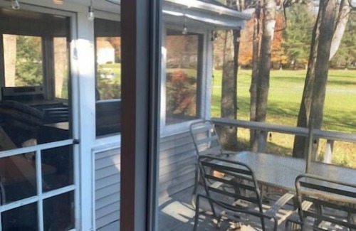 Center Ossipee House | Spacious, Renovated 2-Bedroom Home on the Golf Course!