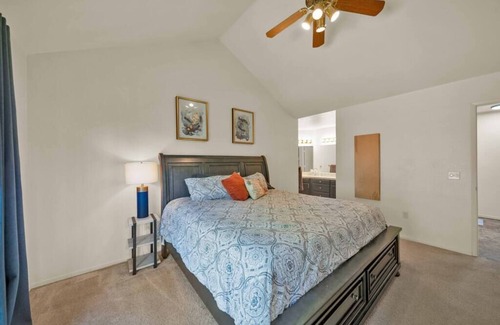 Redding House | Spacious Resting Place!